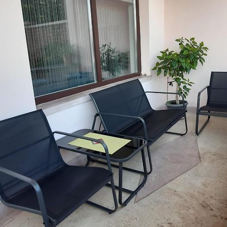 Ten'S Apartment - Spatios Si Linistit Cluj-Napoca Exteriör bild
