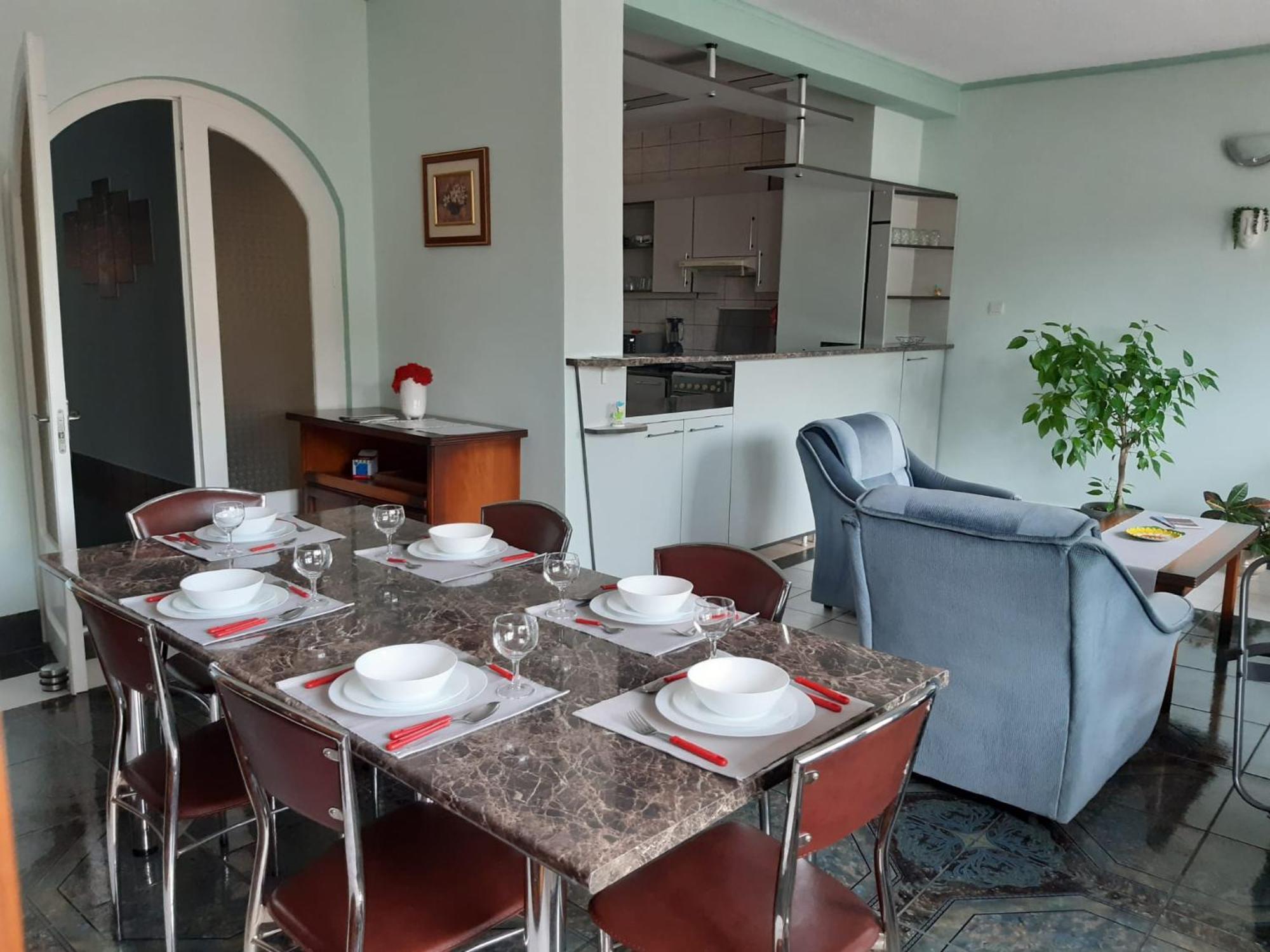 Ten'S Apartment - Spatios Si Linistit Cluj-Napoca Exteriör bild